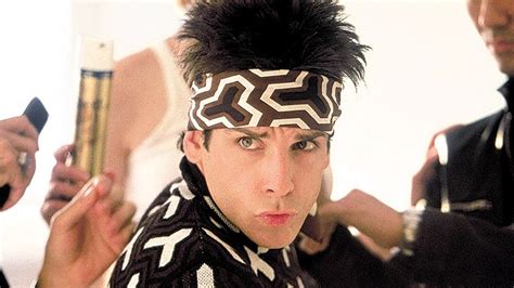 Zoolander: Eine satirische Ode an die Welt der High Fashion mit einem Hauch von absurdem Humor!